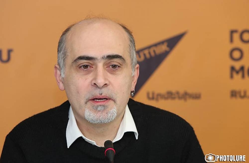 «Երջանկության» նամակներ Apple-ից․ Սամվել Մարտիրոսյանը զգուշացնում է Pegasus-ով վարակվելու մասին