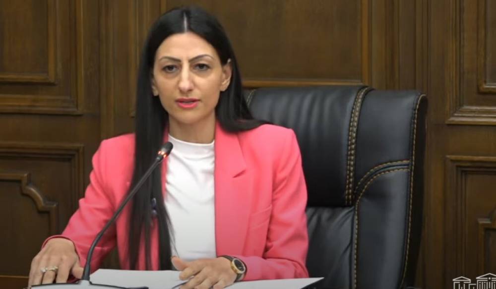 «Բացառիկ կարևորություն ունի լրագրողների անխոչընդոտ մասնագիտական աշխատանքը»․ Մանասյան