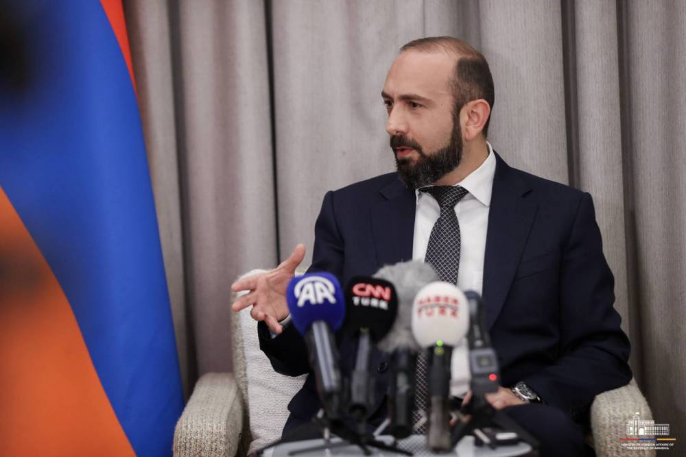 Մեր պայմանավորվածությունը Թուրքիայի հետ՝ բացել սահմանը երրորդ երկրների քաղաքացիների, ինչպես նաև Հայաստանի և Թուրքիայի դիվանագիտական անձնագրեր ունեցողների համար, դեռ կյանքի չի կոչվել. Միրզոյան