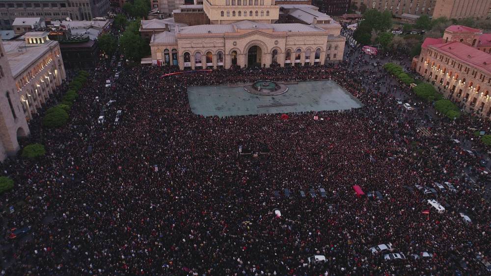 (LIVE) Ուղիղ միացում Հանրապետության հրապարակից