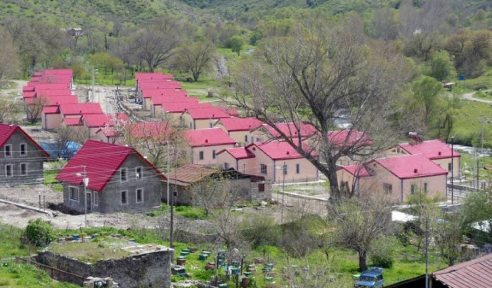 Նախարար Հայկ Խանումյանը Աղավնոյի բնակիչներին զգուշացրել է, որ մինչև օգոստոսի 25-ը լքեն գյուղը. Աղավնոյի համայնքապետ