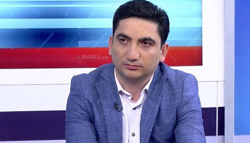«Բերձորի ու Աղավնոյի բնակիչներին օգնելու համար անհրաժեշտ են բեռնատարներ». Հոխիկյան