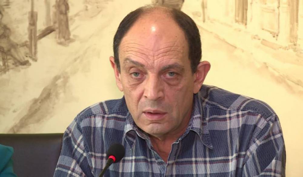 «Եվ այս երևույթը աշխատու՞մ է, այն էլ բժի՞շկ»․ Ավետիք Իշխանյան