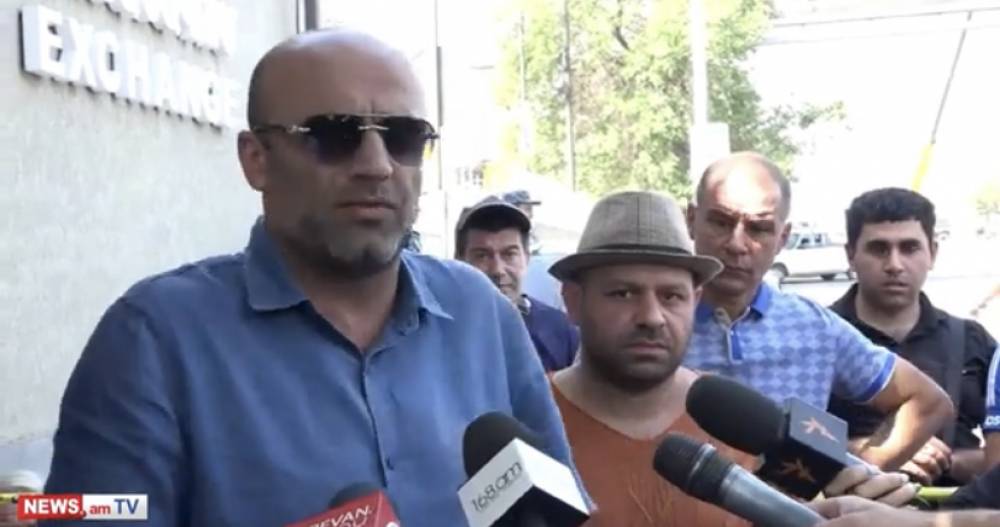 Մի բան էն չի, ինչո՞ւ են բոլոր տոնավաճառները բաց են, բացի «Փեթակից». առեւտրականների բողոքի ակցիան