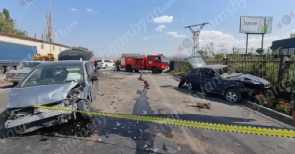 Արծվի թևերի մոտ բախվել են Mitsubishi-ն, Hyundai-ն և Opel Astra-ն. կան չորս վիրավորներ