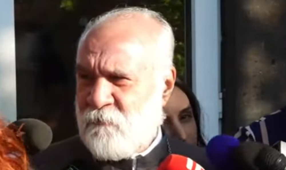 Գնացեք, թիվ 1 կանոնագետին հարցրեք էդ Բարսեղ Մեծի կանոնները ո՞ր կուսության մասին են. Նաթան սրբազան