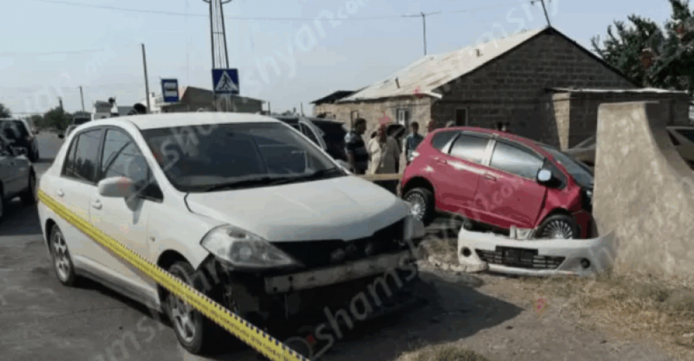 Արարատի մարզում բախվել են «Nissan Tiida»-ն ու «Honda»-ն․ 6 վիրավորներից 3-ը անչափահասներ են