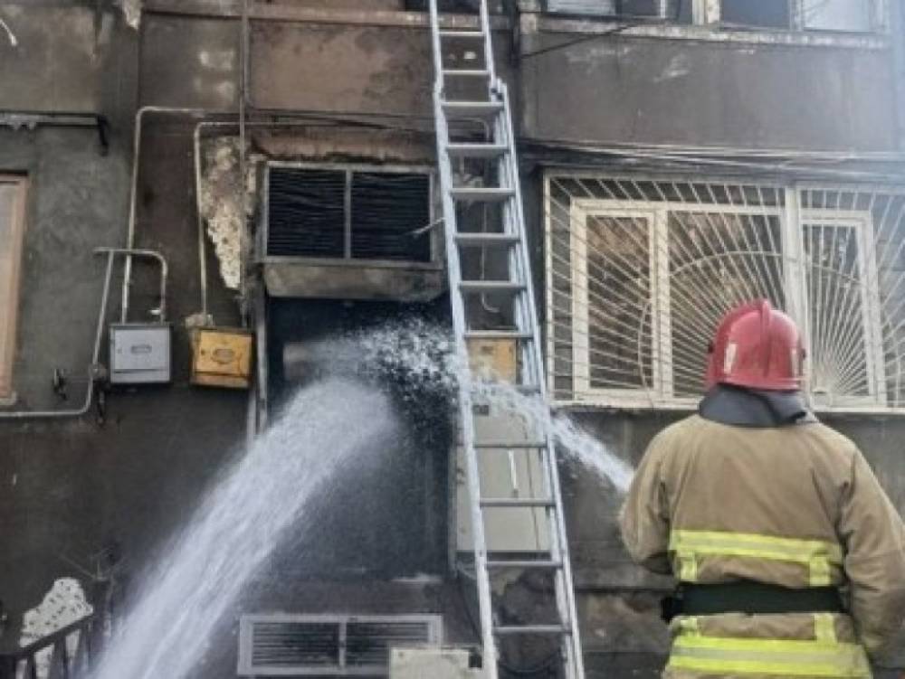 Հալաբյան փողոցում բռնկված հրդեհը մեկուսացվել է
