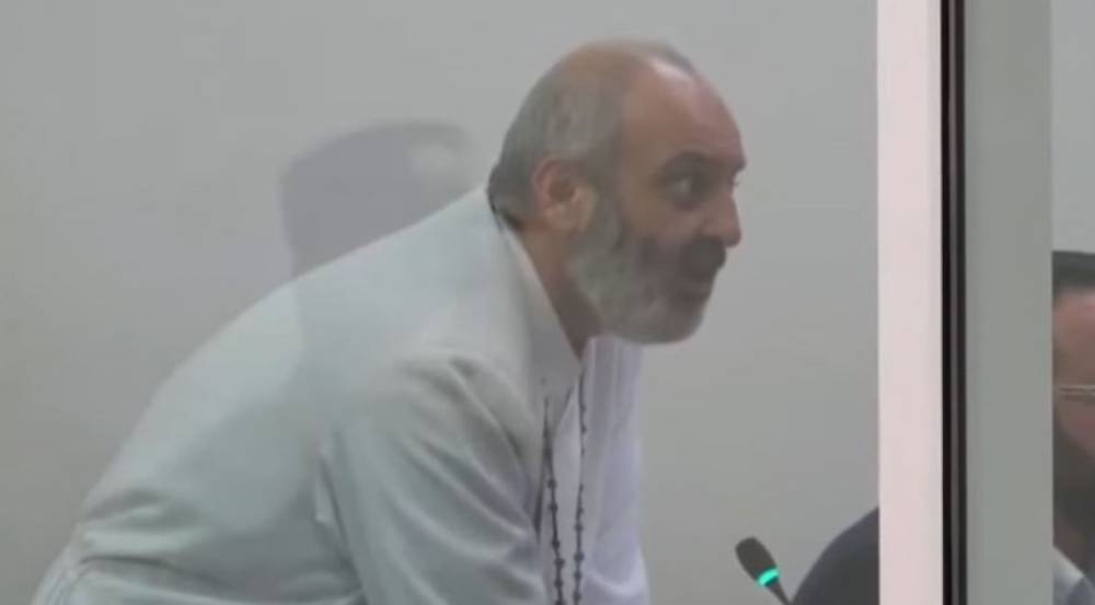 Հայկ Հովհաննիսյա՛ն, Ձեր ձեռքն արդարի արյան մեջ է․ Բագրատ Սրբազան
