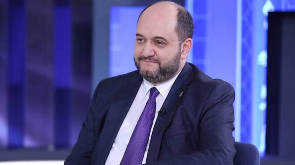 Արայիկ Հարությունյանի կադրը խոշոր գումարներ է հափշտակել․ «Հրապարակ»