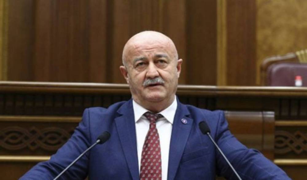 Որոշել են մինչեւ վերջ խայտառակվել․ «Հրապարակ»