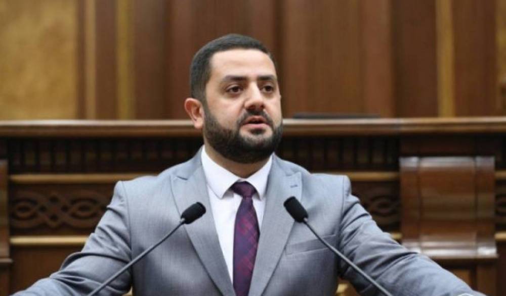 Սյունիքի համայնքապետերը ջերմ հարաբերություններ են հաստատել իշխանական պատգամավորի հետ․«Հրապարակ»