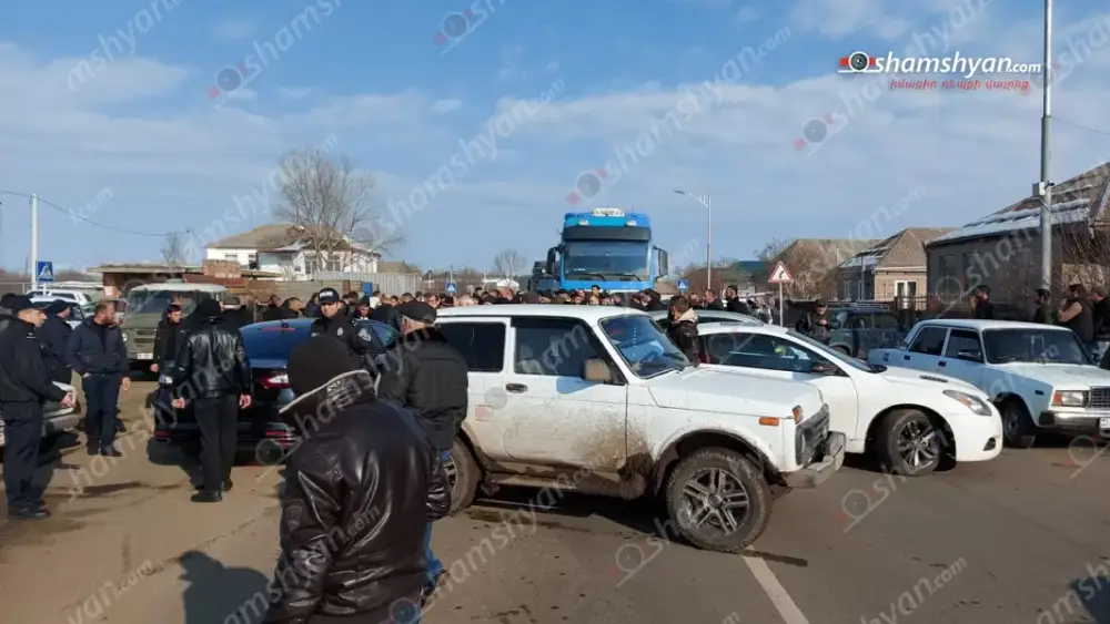 Լարված իրավիճակ՝ Լոռու մարզում․ մեծավանցիները, ի նշան բողոքի, փակել էին Հայաստան-Վրաստան միջպետական ճանապարհը