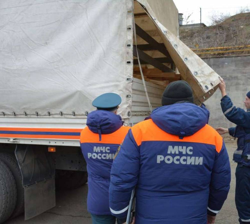 Ռուս-հայկական մարդասիրական արձագանքման կենտրոնից Արցախ է ուղևորվել 6 բեռնատար՝ բեռնված 50 տոննա շինանյութով