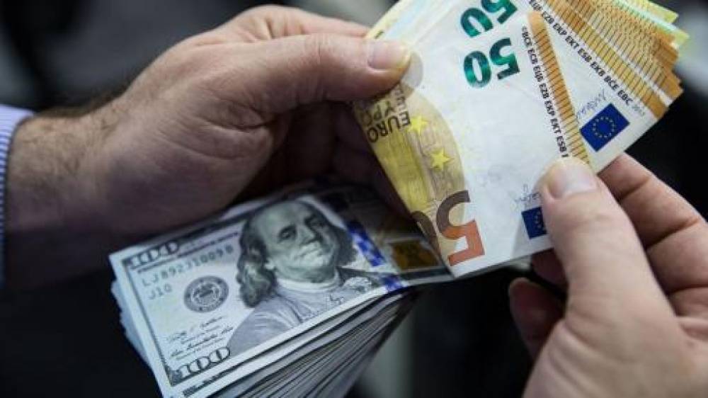 Եվրոն շարունակում է թանկանալ