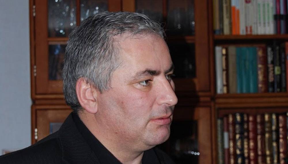 «Ավտոբուսում աղջնակը վատացավ, վարորդը հրաժարվեց միացնել օդորակիչը»․ Ոսկան Սարգսյան