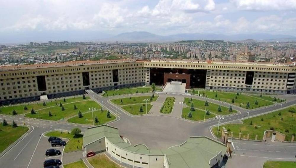 Ովքեր են իրենց հարազատներին տեղավորել ՊՆ համակարգում․ «Հրապարակ»