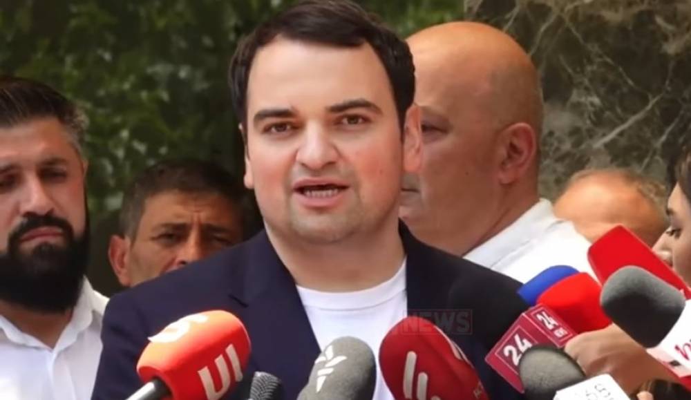 Էսօր պատիվ ա կալանավորվելը, մի քանի գլխարկ են գտել՝ բավարար է, որ մի քանի ամիս կալանավորեն