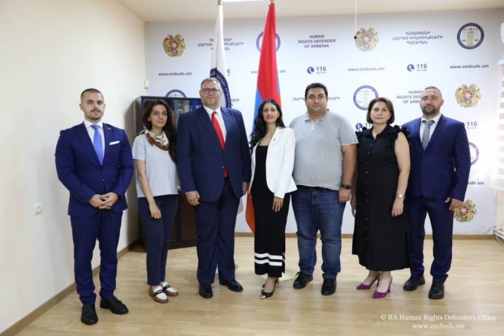 Հայաստանում է Սլովակիայի իրավունքների հանրային պաշտպան Ռոբերտ Դոբրովոդսկու գլխավորած պատվիրակությունը
