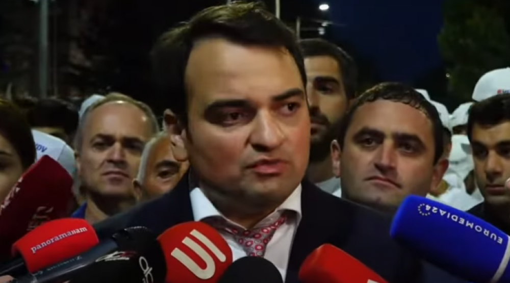 Պետք է ինչ–որ կերպ անարդարությանը հավասարակշռել, ու մեր ճանապարհը դրա մի քայլն է, հետագա մեր քայլերի մասին մենք հանդես կգանք հայտարարություններով. Նարեկ Կարապետյան