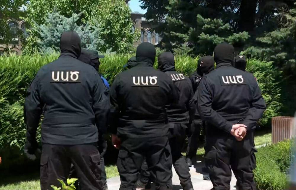 Դեռևս հույս ունեմ, որ Հայոց Եկեղեցում մկրտված հայ իրավապահների համար ևս Հայոց Եկեղեցին սրբություն է