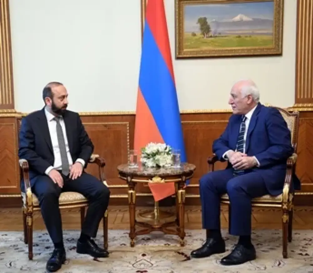 Նախագահականն ու ԱԳՆ-ն օրակարգային հարցերում տարբե՞ր դիրքորքշումներ ունեն. անհավատալի է. «Ժողովուրդ»