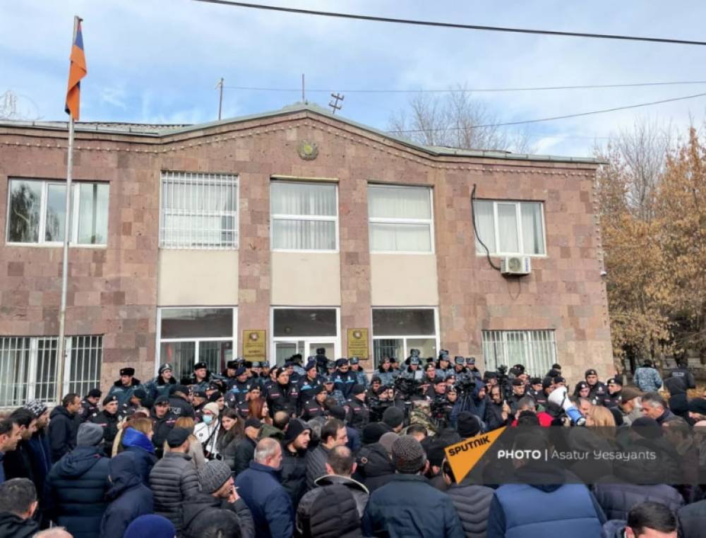 Նոր ընդդիմադիր ալյանս՝ «Փարաքարի մոդելով». «Փաստ»