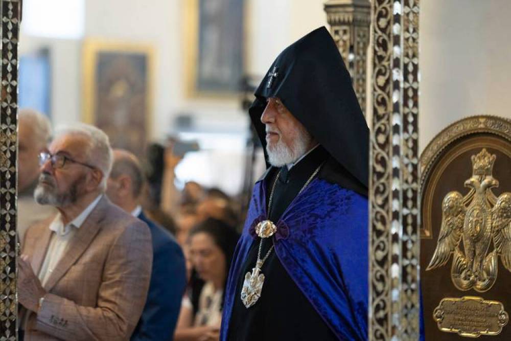 Գարեգին Բ կաթողիկոսը դեմ է իրավիճակը սրելուն և շատ զգուշավոր է. «Հրապարակ»