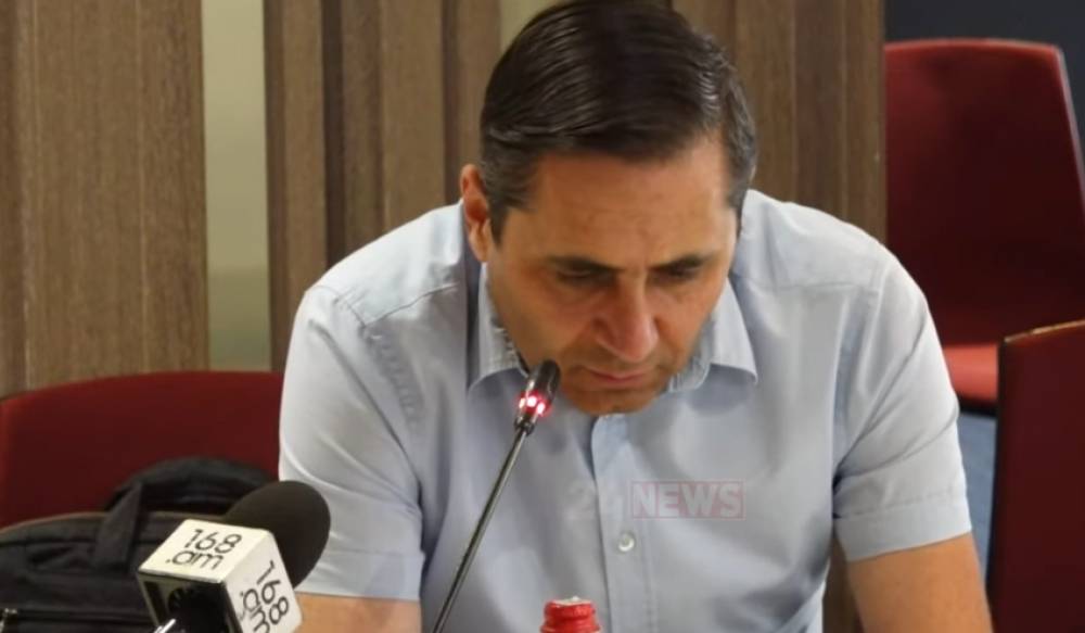 Խորտակվող Տիտանիկի մեջ առաջարկում են կարկանդակ վաճառել, հայ հասարակությունը չի ընկալում վիճակը
