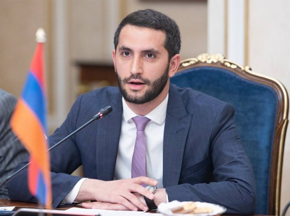 Որ ուխտազանցի կողքին ուզում եք` եղեք, բայց, Աստծո սիրուն, մի ասեք, որ եկեղեցու կողքին եք, եկեղեցին մի դարձրեք ձեզ վահան. Ռուբեն Ռուբինյան