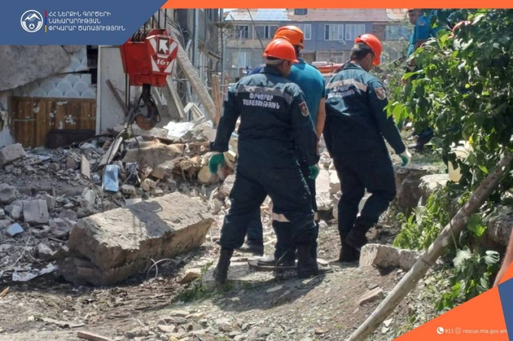 Շենքի որոշ բնակարաններում հնարավոր է բնակվել, բայց, հաշվի առնելով որոշ ռիսկեր, դեռևս բնակիչները չեն բնակվում. նոր մանրամասներ՝ Ճամբարակի պայթյունից