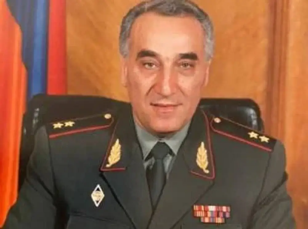 «Հրապարակ». Հասան ԱԱԾ նախկին տնօրեն Կառլոս Պետրոսյանի գույքին