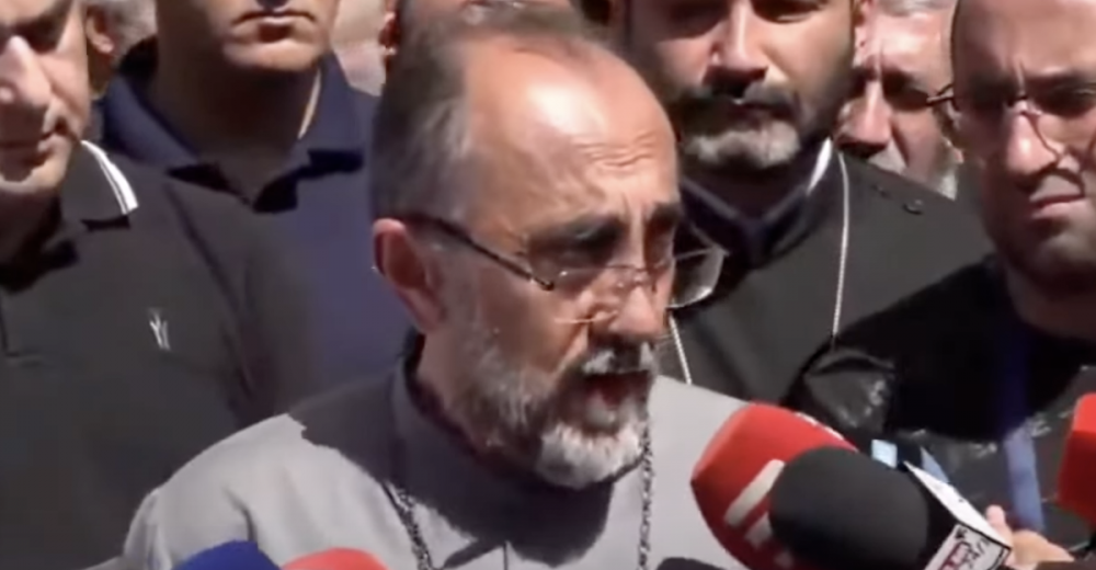 Ես որևիցե բանից չեմ վախենում. Միքայել Սրբազանը գնում է ներկայանալու ՔԿ