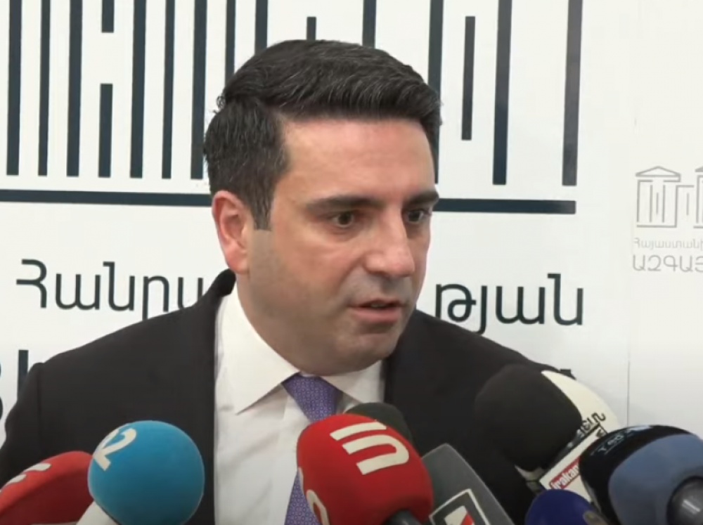 Ալեն Սիմոնյանը չի բացառում, որ նոր Սահմանադրության մեջ եկեղեցուն առնչվող փոփոխություն կլինի