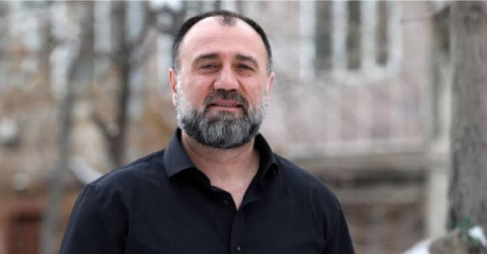 Ապականեցիր մեր ազգային իղձերն ու նպատակները, ճզմվելու ես հավատքը ապականելու տակ. Մխիթարյան