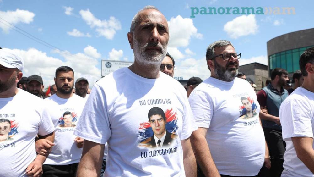 Զոհվածի հորն իրավապահները ձերբակալեցին