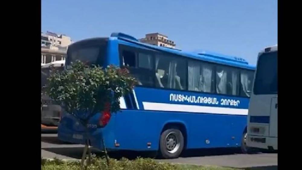 Երևանի կենտրոնում ամենուր ոստիկանության զորքեր են