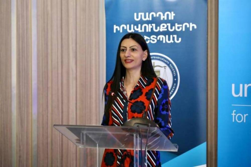 Անահիտ Մանասյանը երկարատեւ գործուղման է մեկնել․ «Հրապարակ»