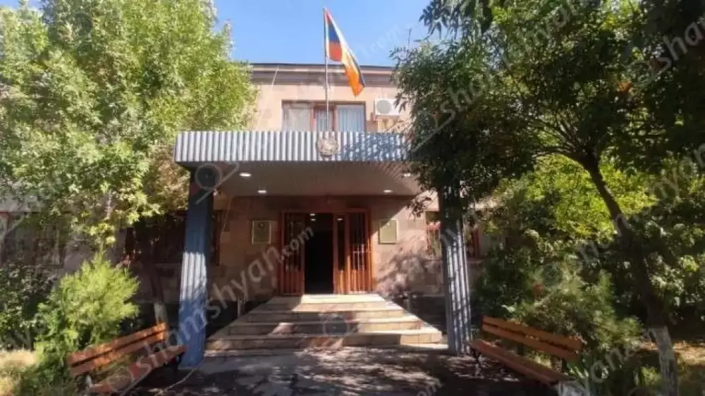 Ողբերգական դեպք՝ Արարատի մարզում․ օտարերկրացին կախվել է գյուղի տանիքից