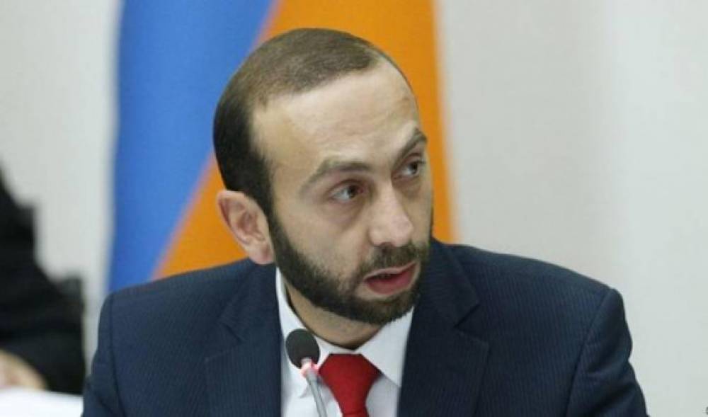 Միրզոյանն ու իր «աջակիցները»․ «Հրապարակ»