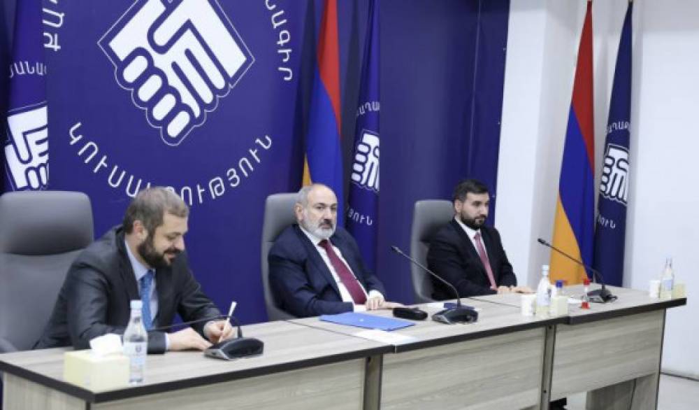 Փաշինյանը զգուշավոր է դարձել․ «Հրապարակ»