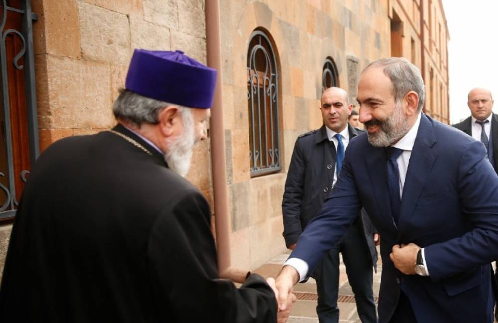 Փաշինյանը կարծում է, որ պետությունը պետք է միջամտի Ամենայն Հայոց Կաթողիկոսի ընտրությանը