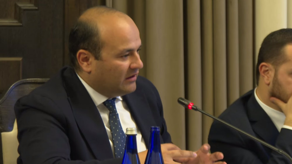 Կառավարությունը փաթեթով սահմանվել է «բուլինգ» հասկացությունը