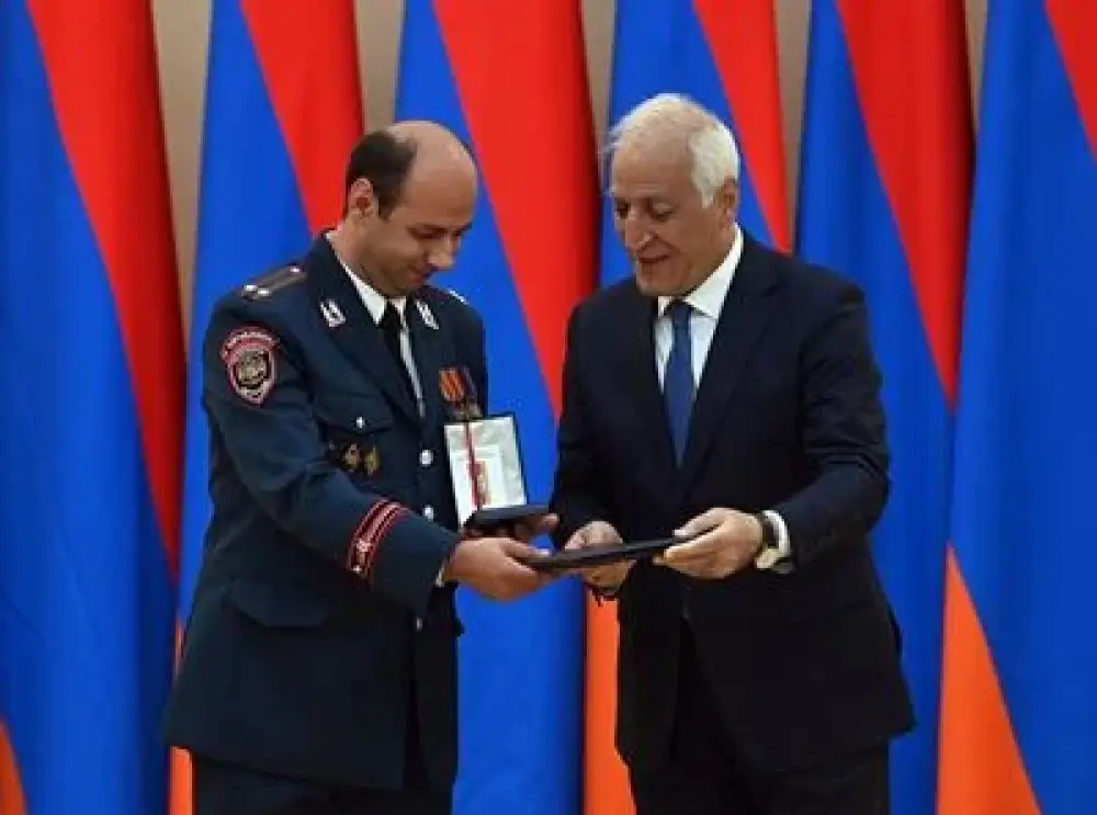 Հանրապետության նախագահի նստավայրում տեղի է ունեցել պարգևատրման հանդիսավոր արարողություն