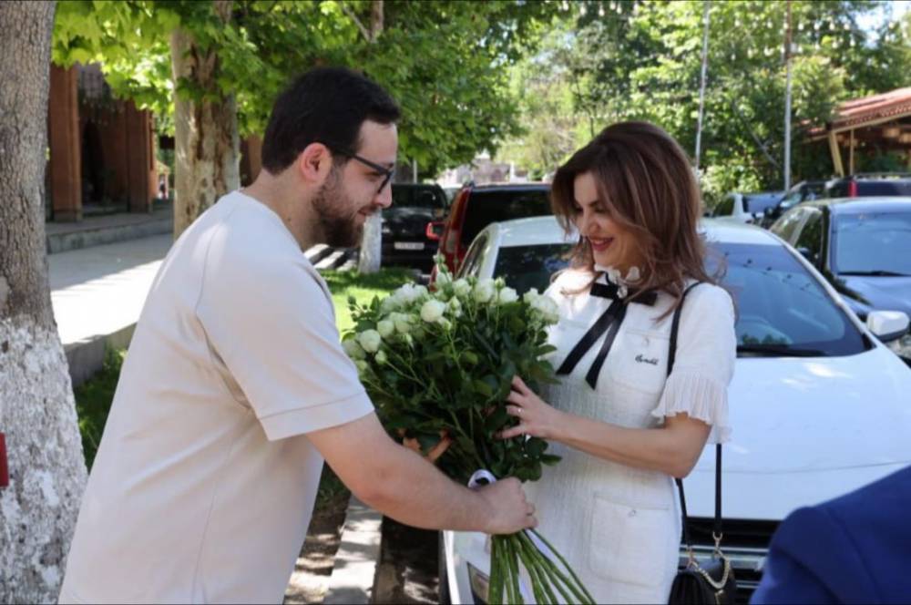 Էջմիածնի քաղաքապետը հրաժեշտ է տվել աշխատակազմին․ Լուսանկարներ