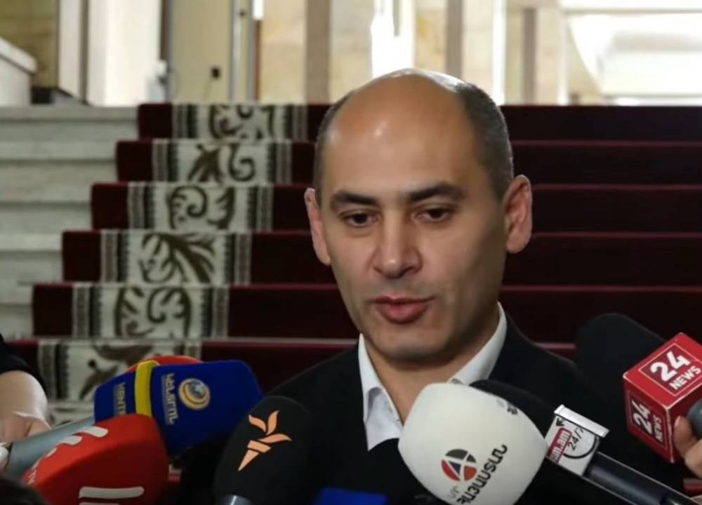 ՔՊ-ն չի հանգստացել, չի մարսում Գյումրիում եղածը. Կարեն Բադալյանի հետ ոչ մի կերպ կապ հաստատել չի ստացվել. Մարտուն Գրիգորյան