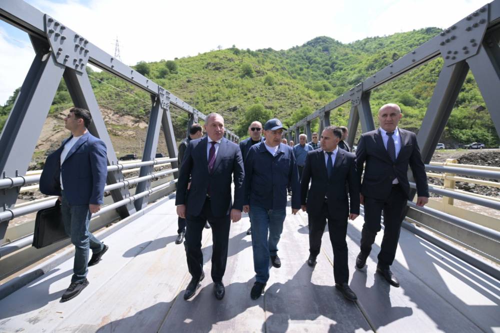 Փաշինյանն այցելել է Ախթալա և ծանոթացել կամրջի վերականգնման ուղղությամբ իրականացված աշխատանքներին