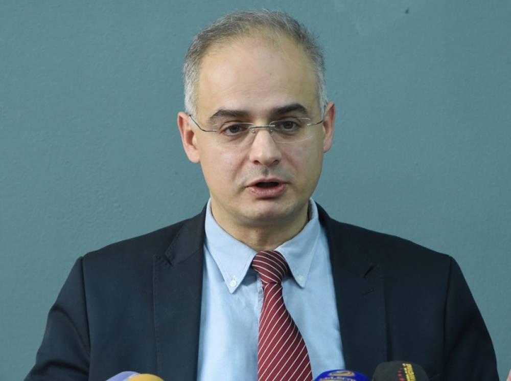 Պետք է հակահարված տալ և իշխանությունից հեռացնել սեփական ժողովրդի նկատմամբ հարգանքի և պարկեշտության վերջին նշույլներն անգամ կորցրած գերագույն գլխավոր մոլագարին․ Զուրաբյան