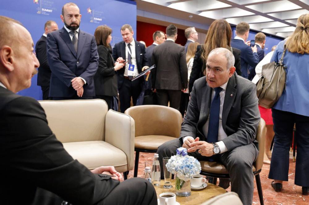 Հայաստանն առայժմ չի ցանկանում, բայց, հավանաբար, կընդունի մեր պայմանները. Ալիև