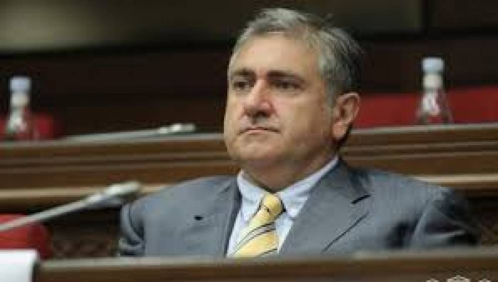 Փաշինյանի գրառումն անհարգալից լինելուց բացի, պարզ խուլիգանություն է, իրավապահները մեղմ գրառումների հետևից են գնում. Խաչատրյան